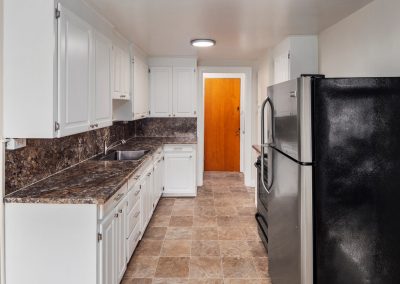 Charbern Apartments kitchen